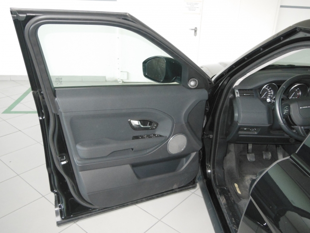 Land Rover Range Rover Evoque 2.2 TD4 Pure 5p