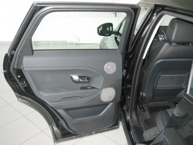 Land Rover Range Rover Evoque 2.2 TD4 Pure 5p